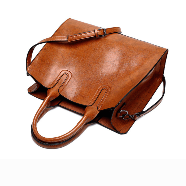 CARTERA MEDIANA CUERO PU CON CIERRE - Imagen 2